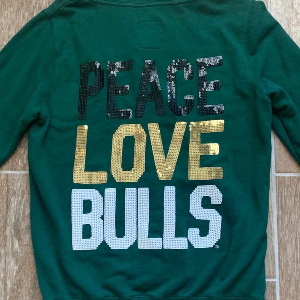 Bulls jacket size large - Picture 6 of 7